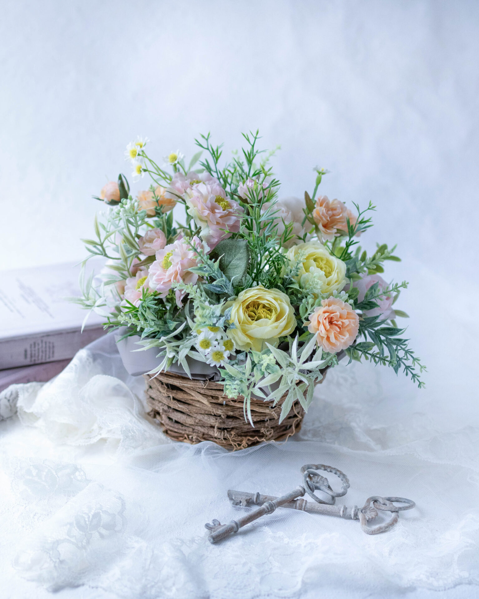 風そよぐ花をパニエに詰めて